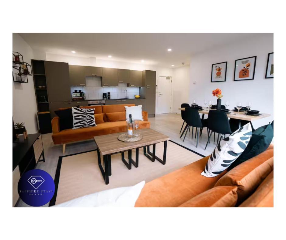 Modern City Centre Apartment 埃克塞特 外观 照片