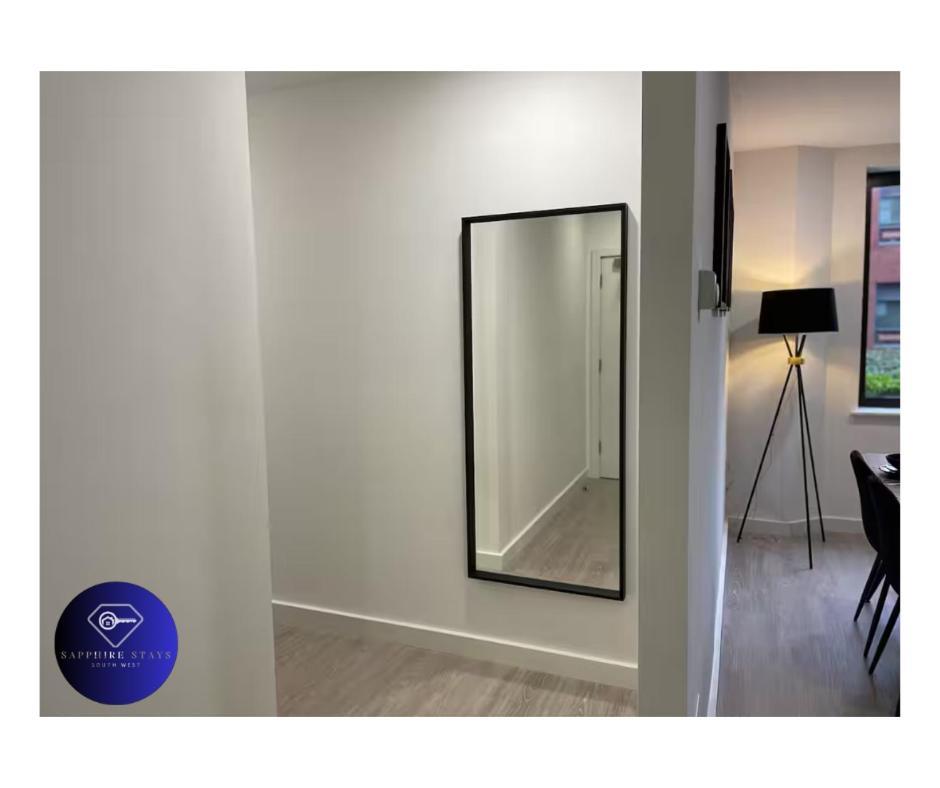 Modern City Centre Apartment 埃克塞特 外观 照片